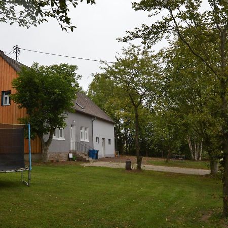 Cozy Holiday Home In Neuendorf With Garden Exterior photo